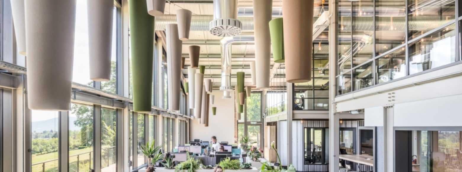 Il tuo office su misura, progettato, arredato o rinnovato, il Gruppo Korus Trasforma Spazi in Esperienze Uniche 17 GRUPPO KORUS